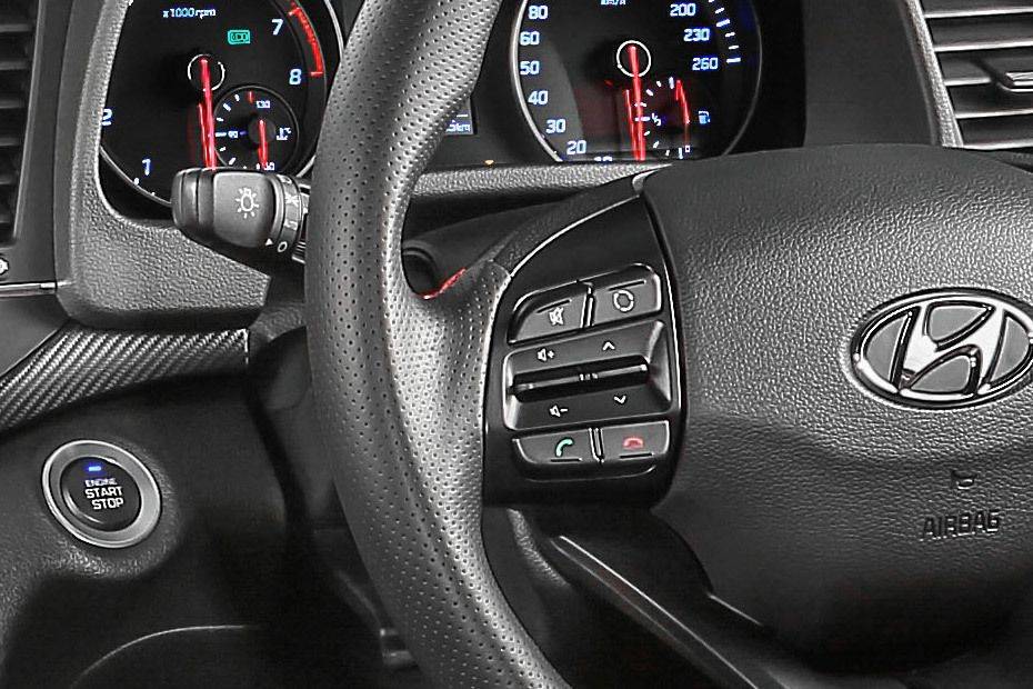 Hyundai Elantra Sport Multi Function Steering Hyundai Elantra Sport Multi Function Steering