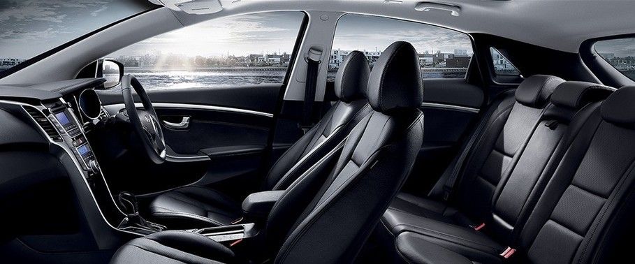 Hyundai i30 Front And Rear Seats Together Hyundai i30 Front And Rear Seats Together