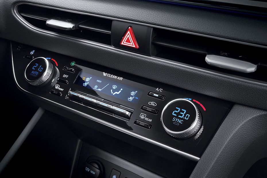 Front AC Controls of Hyundai Sonata Front AC Controls of Hyundai Sonata