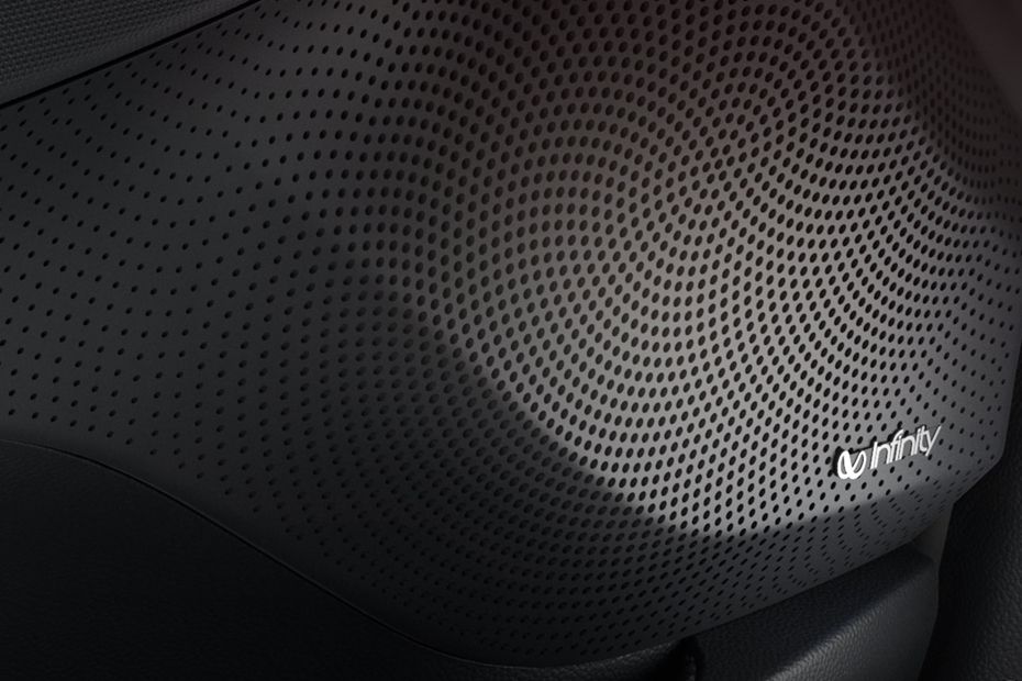 Speakers View of Hyundai Veloster 2019