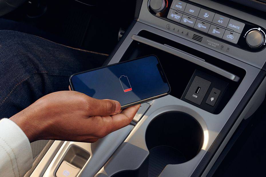 Power Accessories Outlet View of Hyundai Kona Electric Power Accessories Outlet View of Hyundai Kona Electric
