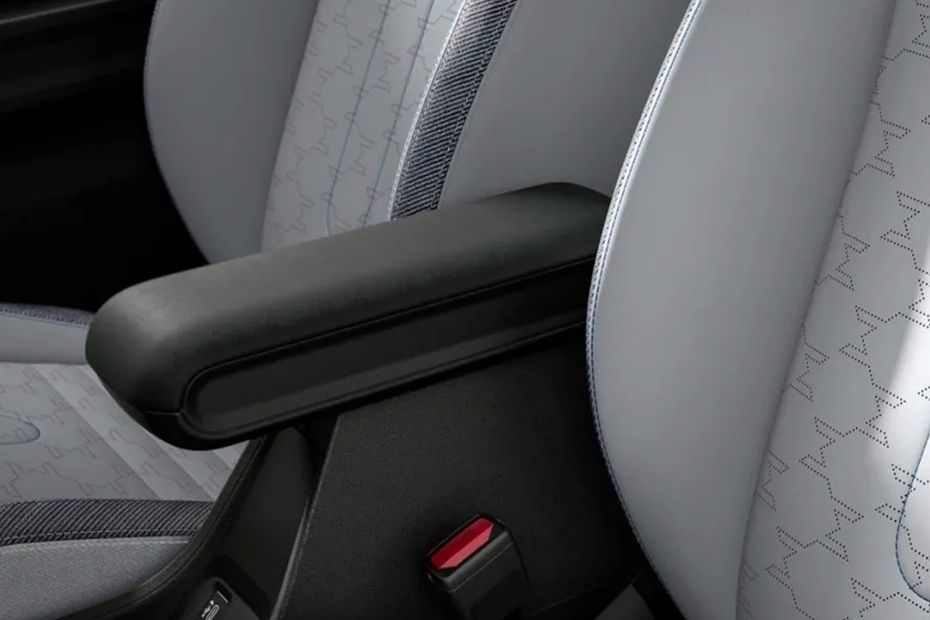 3 Door Armrest Rear