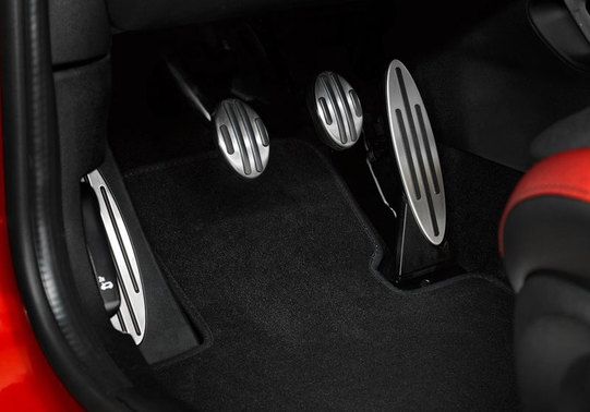 Hatch Richbrook Competition Foot Pedal Set Hatch Richbrook Competition Foot Pedal Set