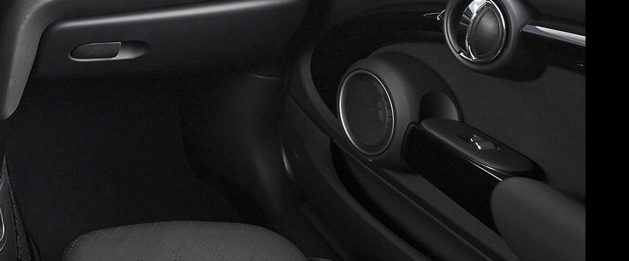 Speakers View of MINI Cabrio