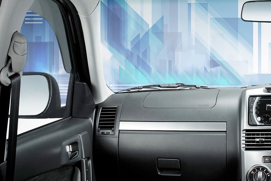 Toyota Rush (2015-2018) Passengers View