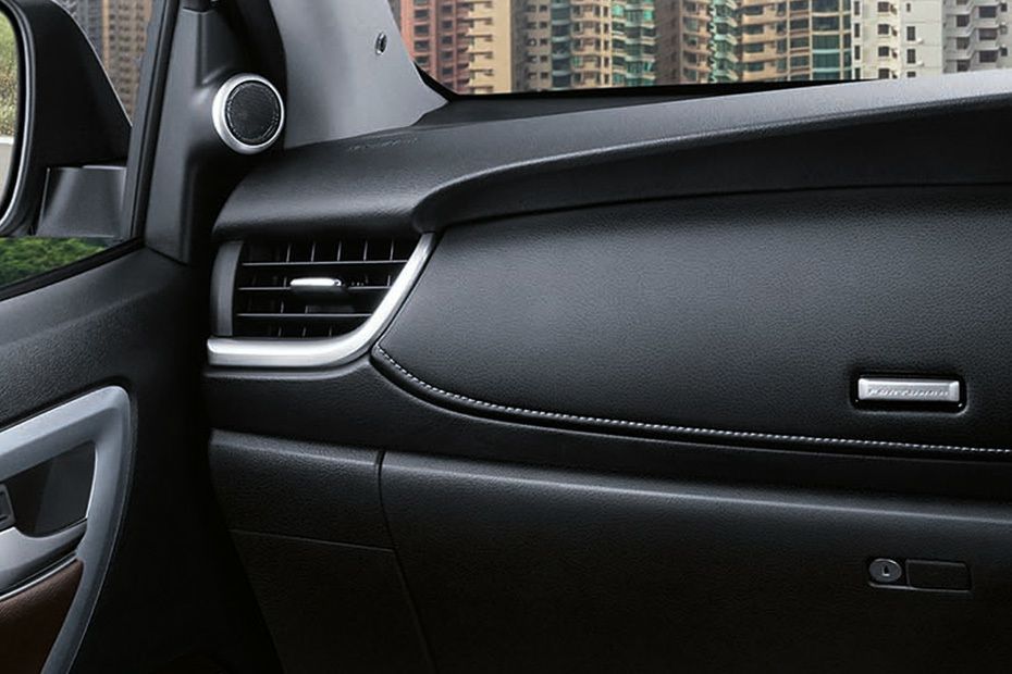 Fortuner Front Side Ac Vents Fortuner Front Side Ac Vents