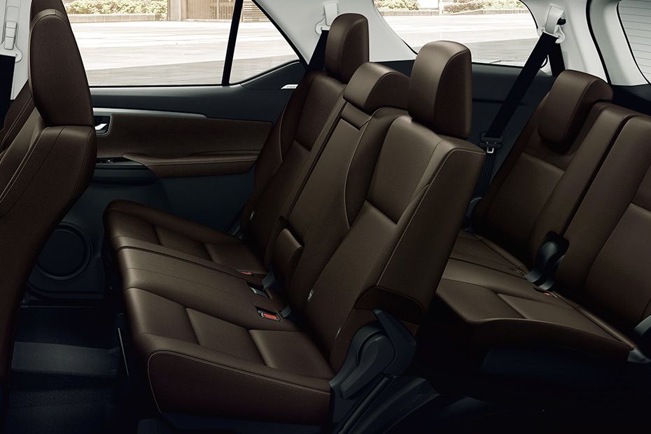 Toyota Fortuner Rear Seats Toyota Fortuner Rear Seats