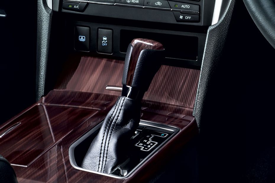 Toyota Camry (2016-2018) Gear Shifter