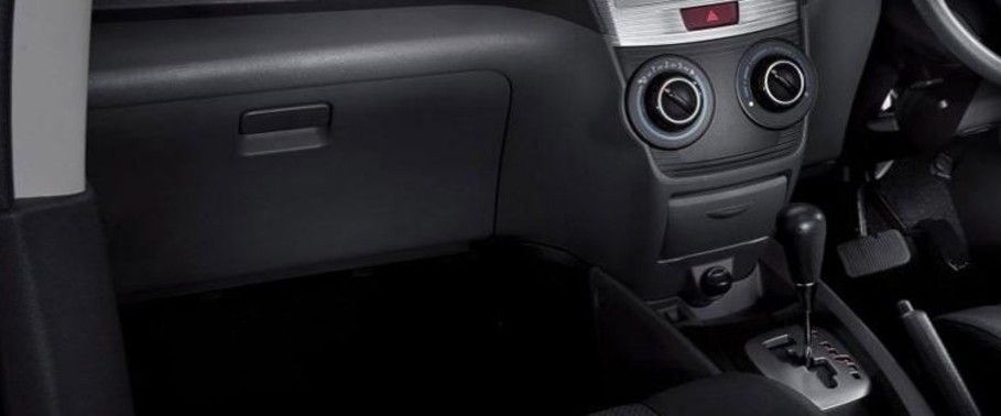 Toyota Avanza (2010-2015) Glove Box Toyota Avanza (2010-2015) Glove Box