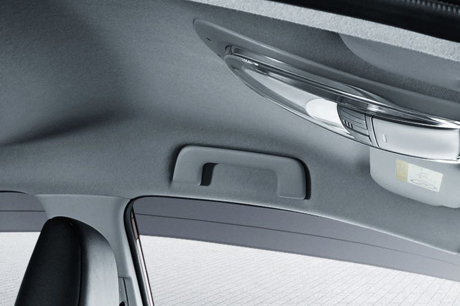 Toyota Innova Inside Handle Toyota Innova Inside Handle