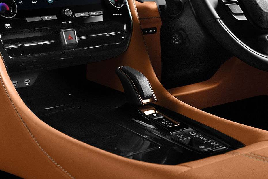 Toyota Vellfire HEV Gear Shifter