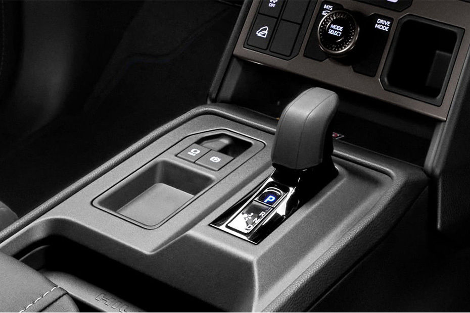 Toyota Hilux BEV Gear Shifter