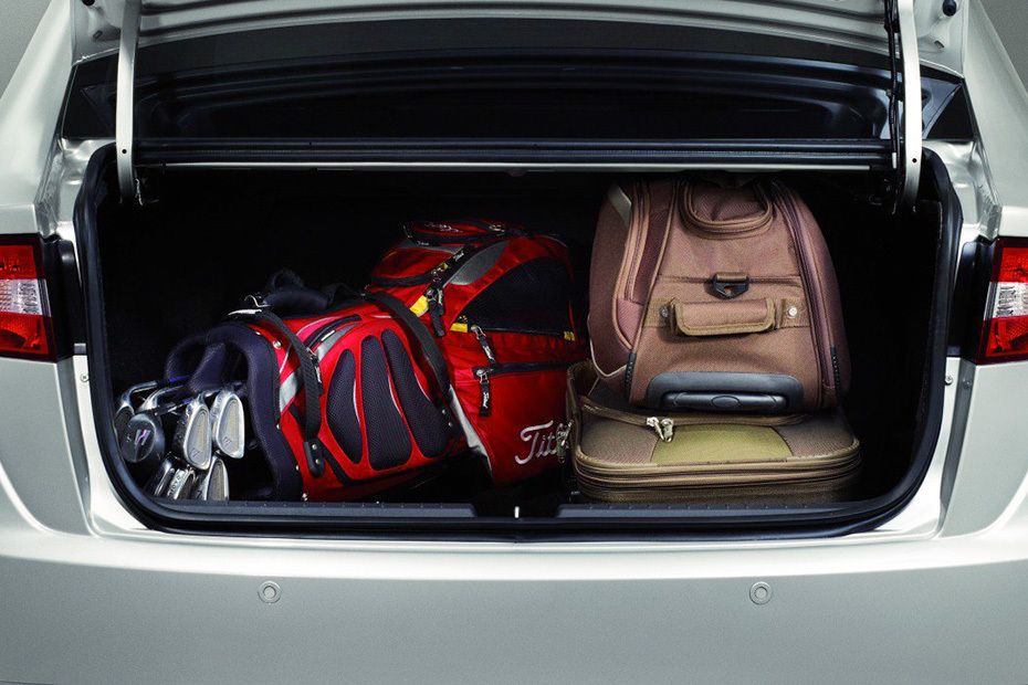 Storage Closer View of Proton Preve Storage Closer View of Proton Preve