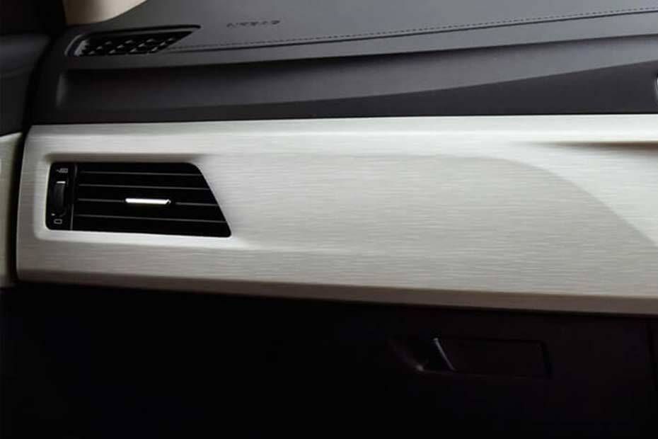 X70 Front Side Ac Vents X70 Front Side Ac Vents