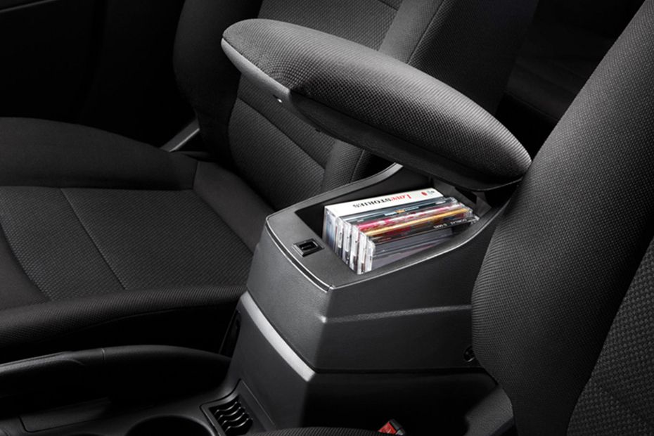 Preve (2012-2018) Front Center Divider