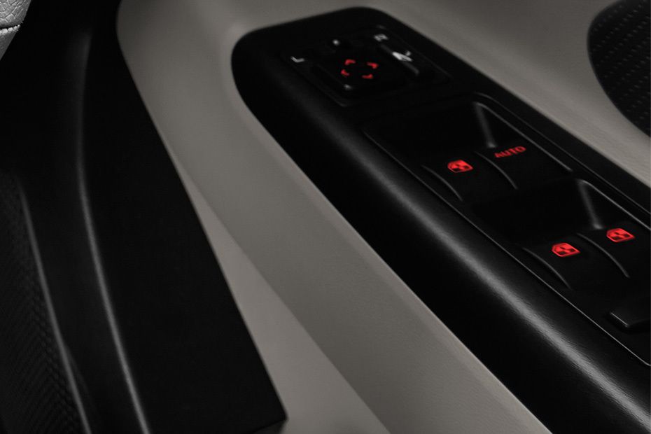 Proton Persona (2016-2018) Drivers Side In Side Door Controls Proton Persona (2016-2018) Drivers Side In Side Door Controls