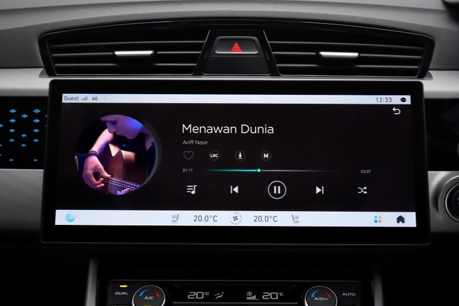 Front AC Controls of Proton X70