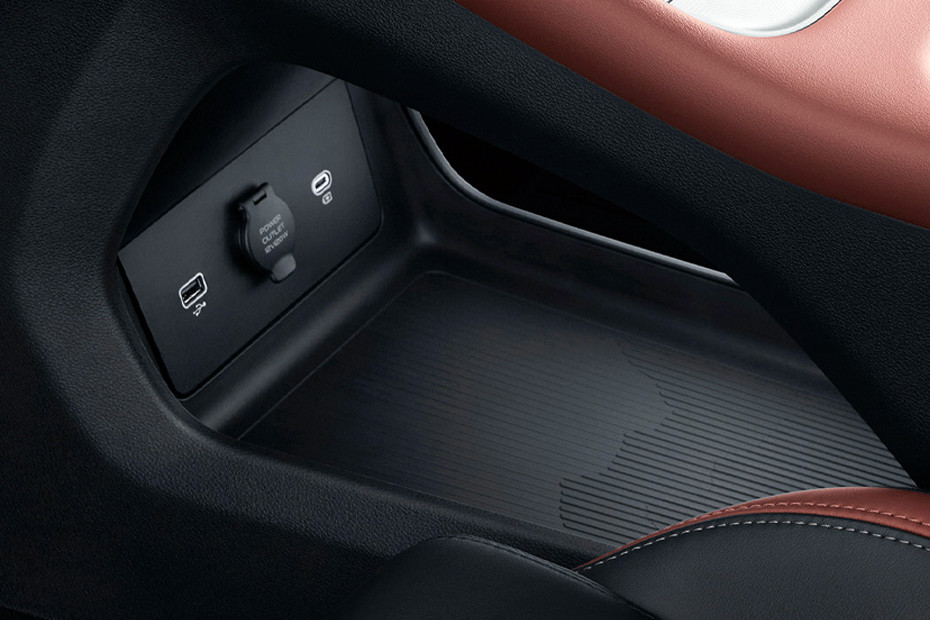 Power Accessories Outlet View of Proton X50 Power Accessories Outlet View of Proton X50