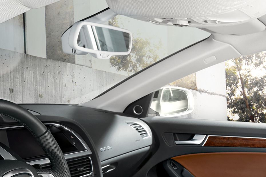 A5 (2013-2018) Courtesy Lamps