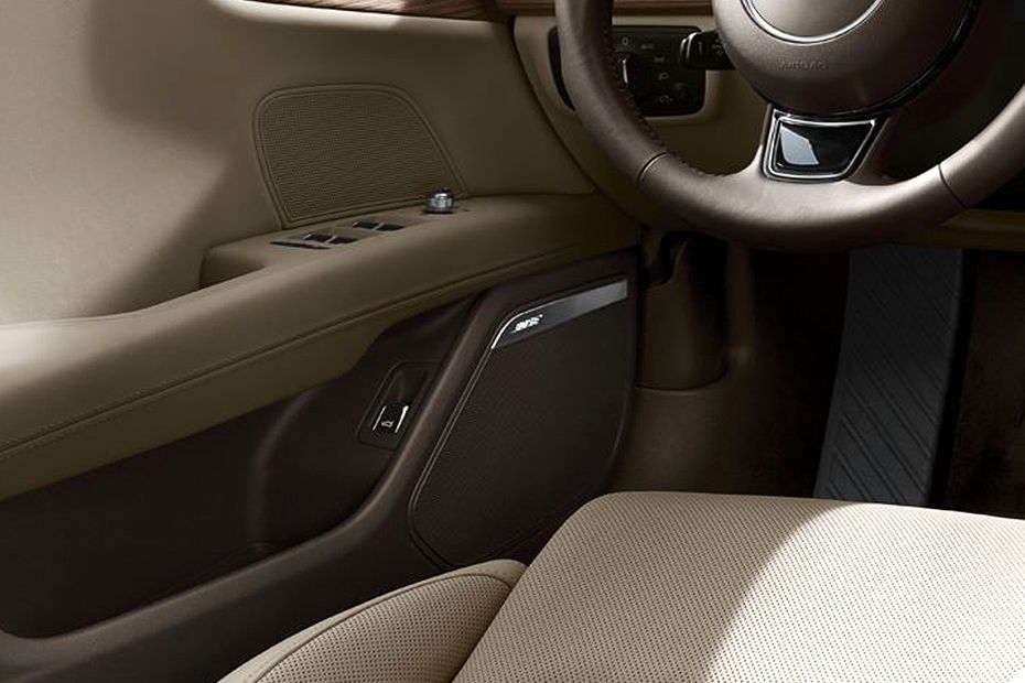 Audi A7 Drivers Side In Side Door Controls