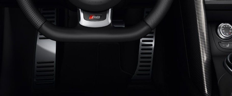 R8 Richbrook Competition Foot Pedal Set R8 Richbrook Competition Foot Pedal Set