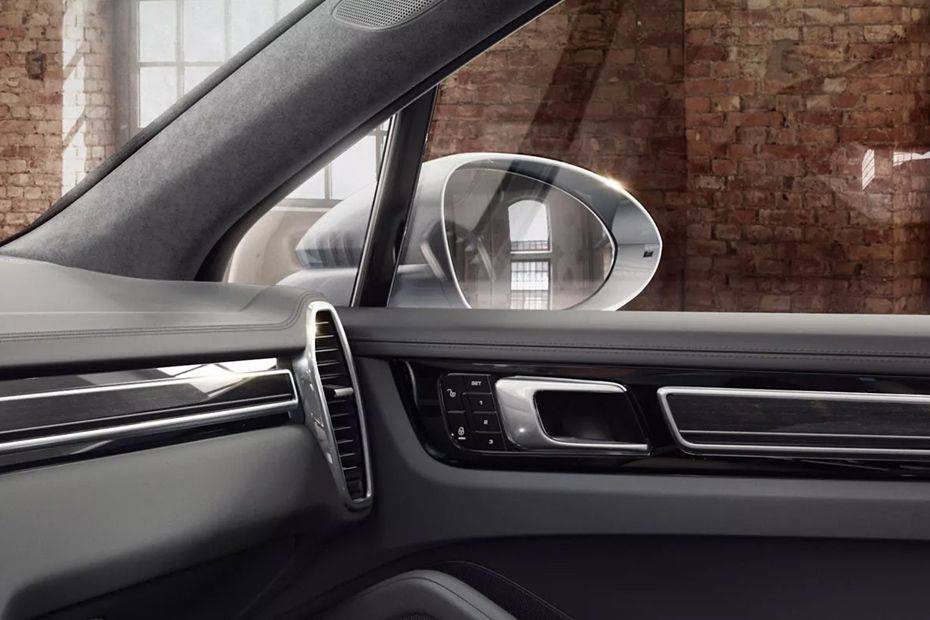 Porsche Cayenne Passengers View Porsche Cayenne Passengers View