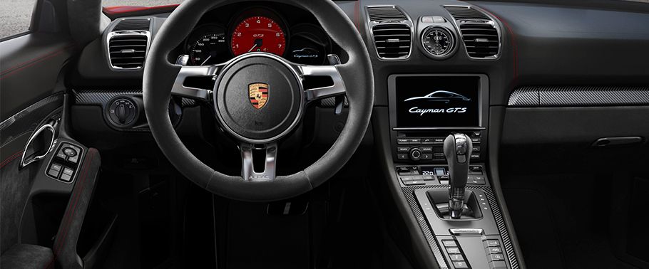 Dashboard View of Cayman GTS Dashboard View of Cayman GTS