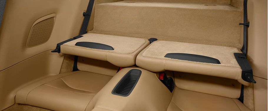 Folding Seats of Porsche 911 Carrera 4S