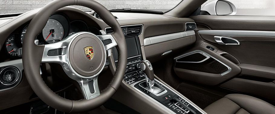 Porsche 911 Carrera 4 Cabriolet Steering Wheel