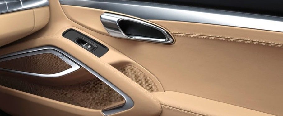 door handle interior of Porsche 911 Targa 4S door handle interior of Porsche 911 Targa 4S