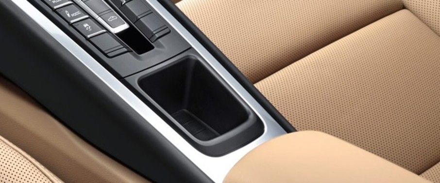 911 Targa 4S Front Cup Holder 911 Targa 4S Front Cup Holder