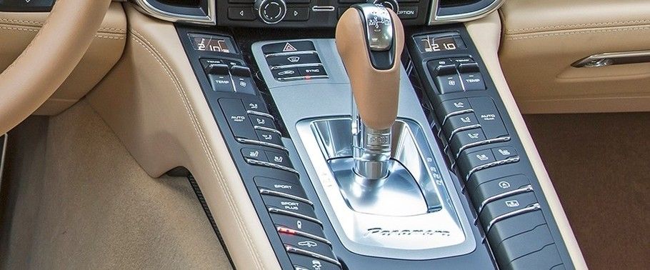 Porsche Panamera Turbo Gear Shifter