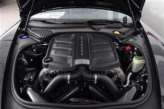 Panamera Turbo Executive Engine