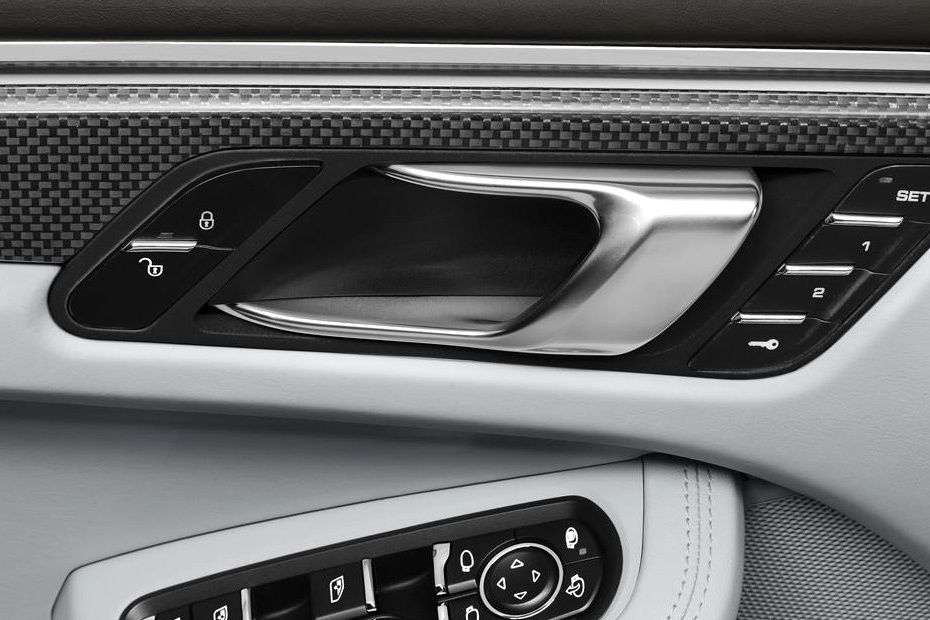 door handle interior of Porsche Macan (2016-2018) door handle interior of Porsche Macan (2016-2018)