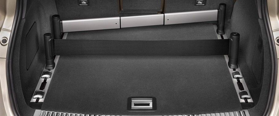 Storage Closer View of Porsche Cayenne Turbo Storage Closer View of Porsche Cayenne Turbo