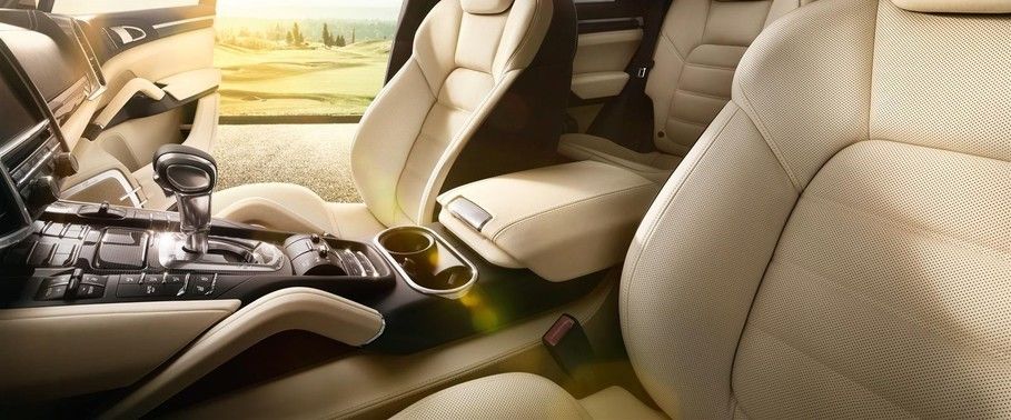 Cayenne Turbo S Front Center Divider