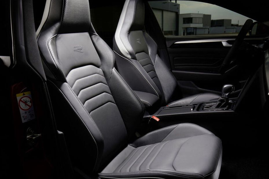 Arteon R-Line Front Seats Arteon R-Line Front Seats