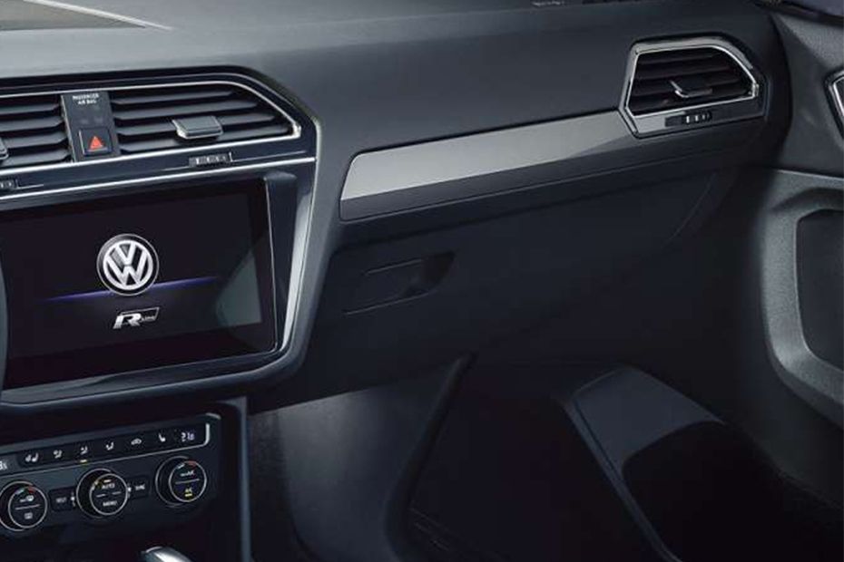 Volkswagen Tiguan Allspace Highline Glove Box Volkswagen Tiguan Allspace Highline Glove Box
