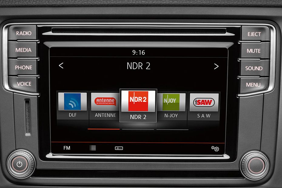 Stereo View of Jetta