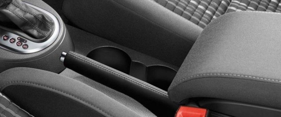 Volkswagen Cross Touran Passengers View Volkswagen Cross Touran Passengers View