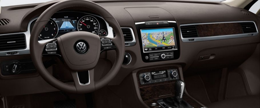 Dashboard View of Touareg