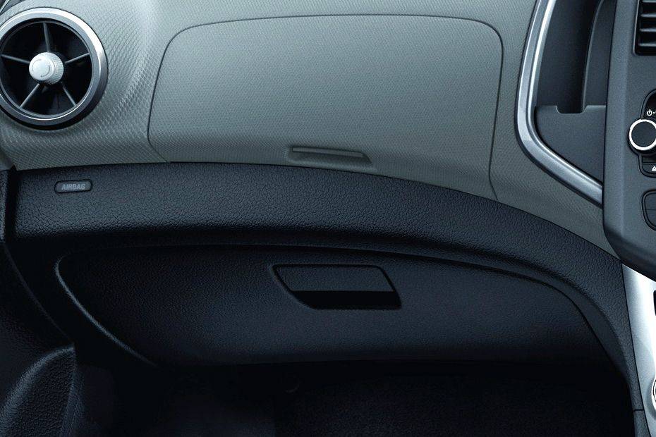 Chevrolet Sonic Sedan Glove Box Chevrolet Sonic Sedan Glove Box