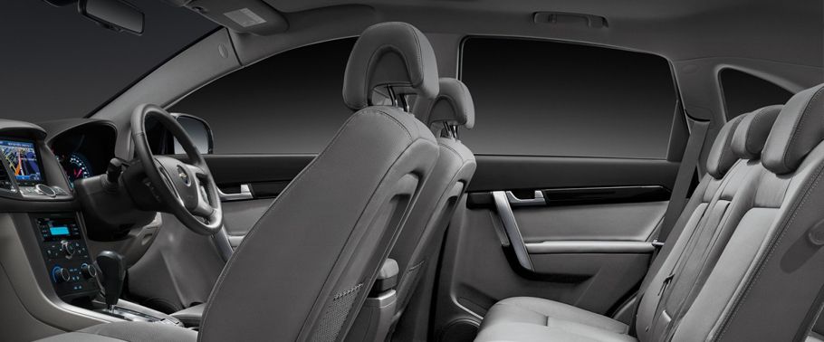 Chevrolet Captiva Front And Rear Seats Together