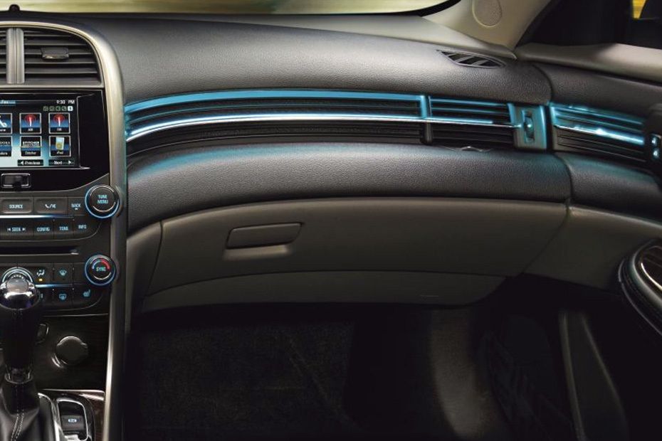 Chevrolet Malibu Glove Box Chevrolet Malibu Glove Box