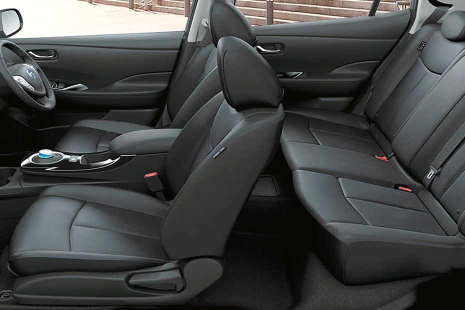 Nissan Leaf (2015-2018) Front And Rear Seats Together