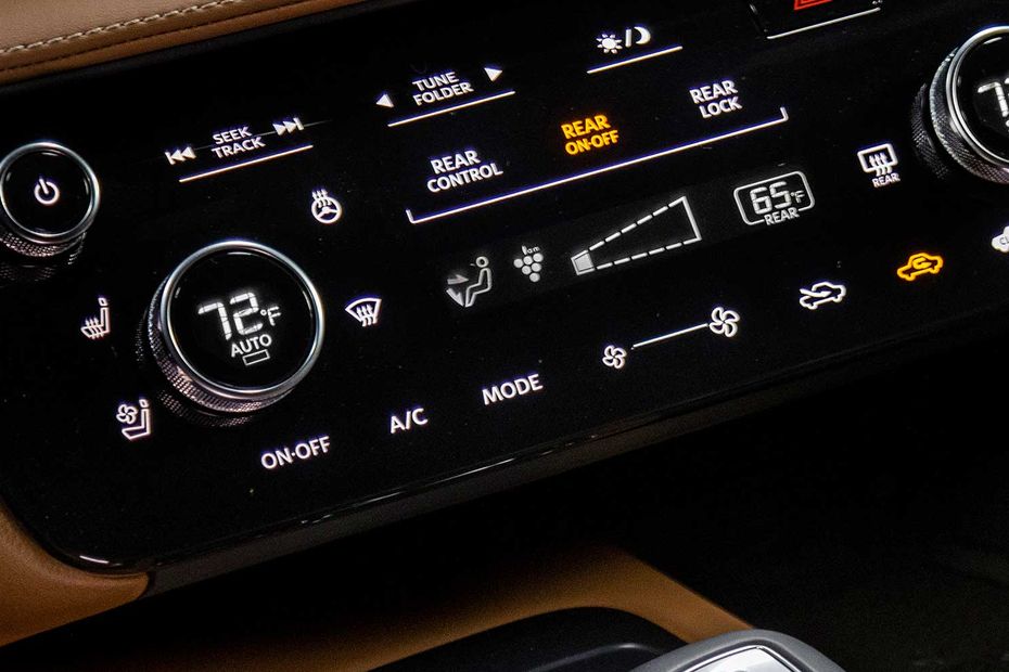 Front AC Controls of Infiniti QX60