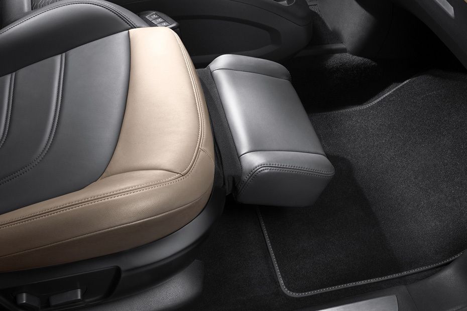 Folding Seats of Citroen C4 Picasso