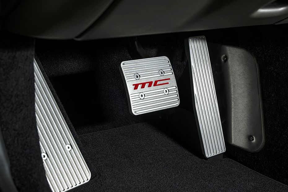 GranTurismo Richbrook Competition Foot Pedal Set GranTurismo Richbrook Competition Foot Pedal Set