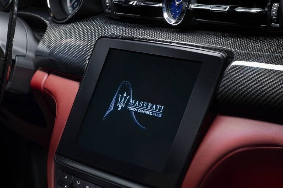 Quattroporte touch screen Quattroporte touch screen
