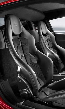 458 Italia Front Seats